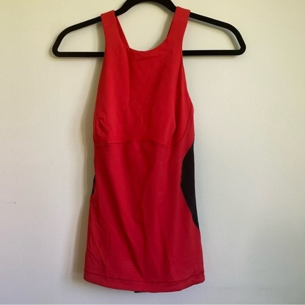 Lululemon Spin It To Win It Tank Top  Love Red Deep Coal  US 6